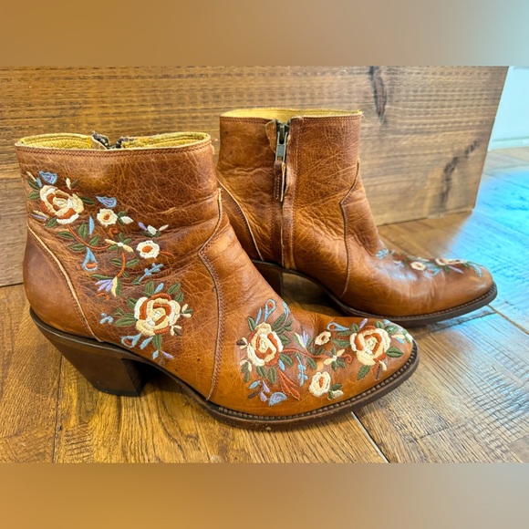 Shyanne Millie Floral Boots Leather Bootie Western Cowgirl Size 10 - Picture 1 of 7
